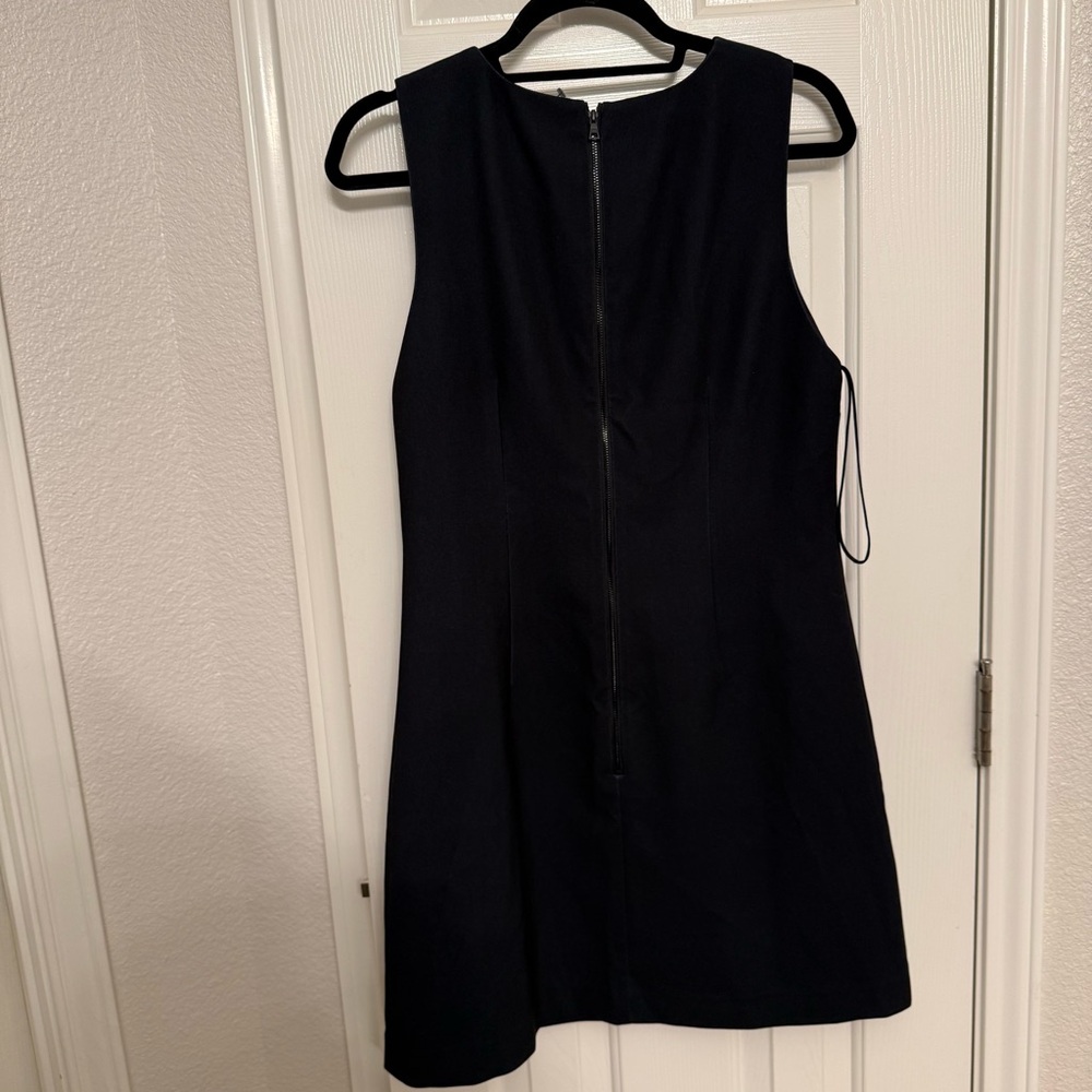 Alice + Olivia Beatles Dress - Picture 3 of 3